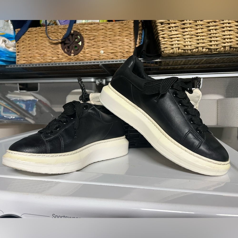 Steve Madden women black leather chunky sneakers